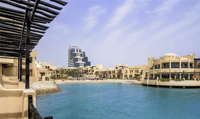 Novotel al Dana Resort Exterior