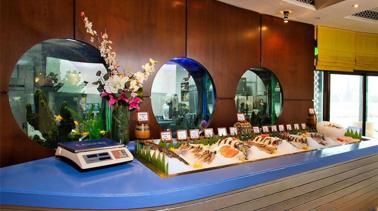 Novotel al Dana Resort Restaurant