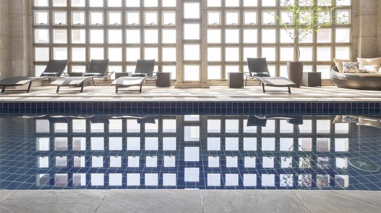 Mercure Sao Paulo Central Towers Pool