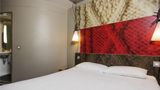 <b>Ibis London Excel Room</b>. Images powered by <a href="https://iceportal.shijigroup.com/" title="IcePortal" target="_blank">IcePortal</a>.