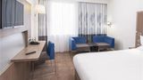 <b>Novotel London ExCel Room</b>. Images powered by <a href="https://iceportal.shijigroup.com/" title="IcePortal" target="_blank">IcePortal</a>.