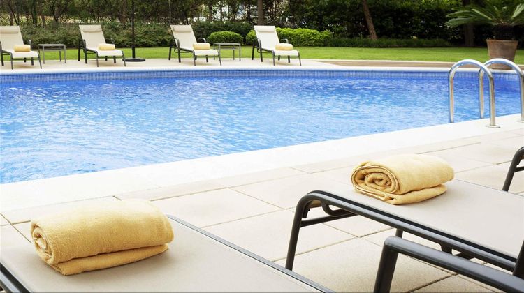 Novotel Barcelona Cornella Pool