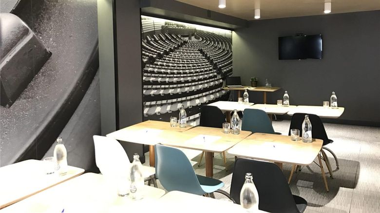 <b>Ibis Salamanca Meeting</b>. Images powered by <a href="https://iceportal.shijigroup.com/" title="IcePortal" target="_blank">IcePortal</a>.