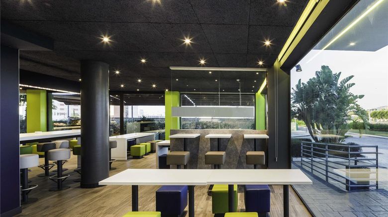 <b>Ibis Budget Malaga Aeropuerto Restaurant</b>. Images powered by <a href="https://iceportal.shijigroup.com/" title="IcePortal" target="_blank">IcePortal</a>.