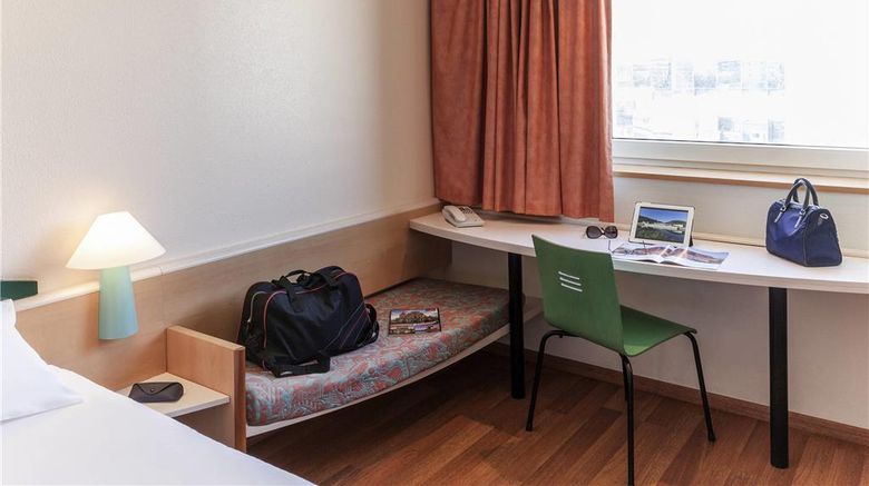 <b>Ibis Murcia Room</b>. Images powered by <a href="https://iceportal.shijigroup.com/" title="IcePortal" target="_blank">IcePortal</a>.