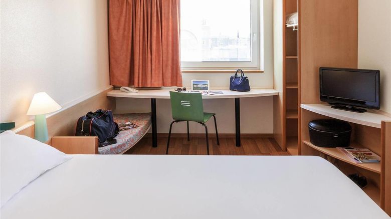 <b>Ibis Murcia Room</b>. Images powered by <a href="https://iceportal.shijigroup.com/" title="IcePortal" target="_blank">IcePortal</a>.