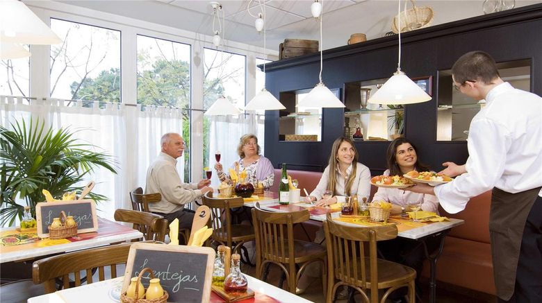<b>Ibis Murcia Restaurant</b>. Images powered by <a href="https://iceportal.shijigroup.com/" title="IcePortal" target="_blank">IcePortal</a>.