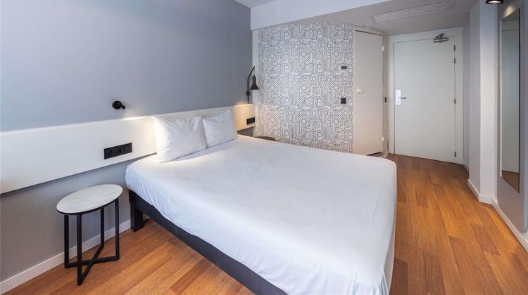 Ibis Murcia Room