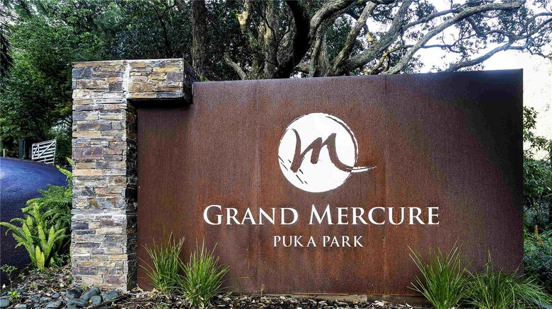 <b>Mercure Grand Puka Park Resort Exterior</b>. Images powered by <a href="https://iceportal.shijigroup.com/" title="IcePortal" target="_blank">IcePortal</a>.