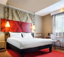 Ibis Krakow Centrum Exterior