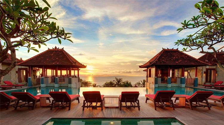 Mercure Hotel Kuta Bali Pool