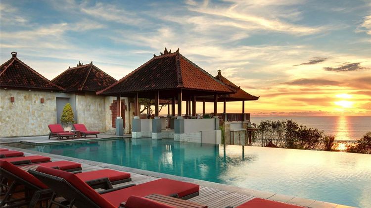 Mercure Hotel Kuta Bali Pool