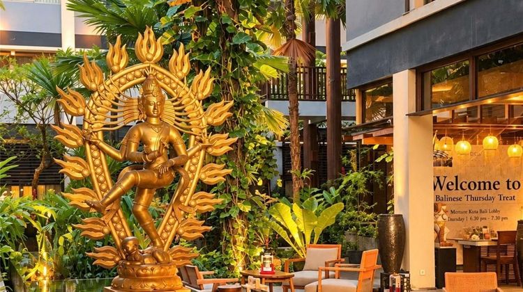 Mercure Hotel Kuta Bali Exterior