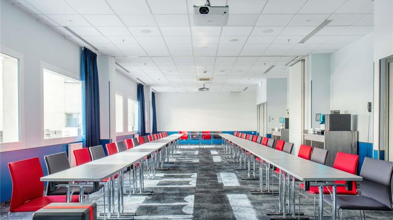 <b>Ibis Warszawa Stare Miasto Meeting</b>. Images powered by <a href="https://iceportal.shijigroup.com/" title="IcePortal" target="_blank">IcePortal</a>.