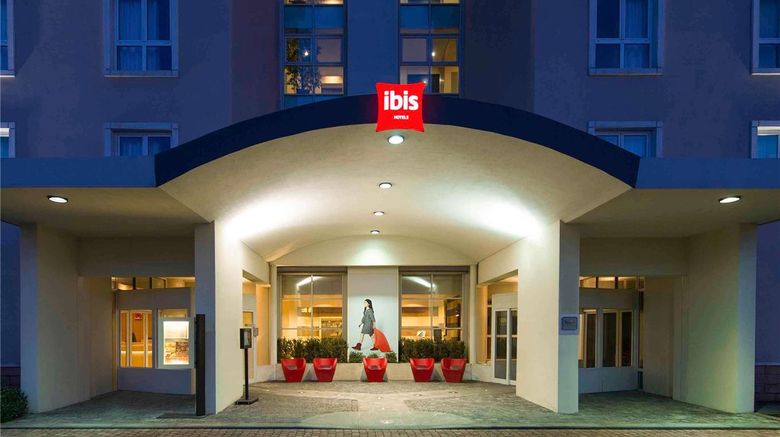 <b>Ibis Firenze Nord Exterior</b>. Images powered by <a href="https://iceportal.shijigroup.com/" title="IcePortal" target="_blank">IcePortal</a>.