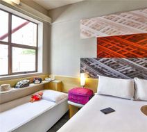 Ibis Hotel Maringa Exterior