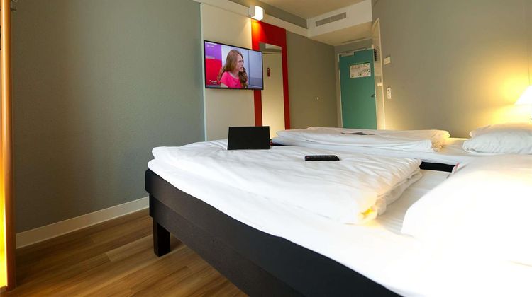 Ibis Koeln Messe Exterior