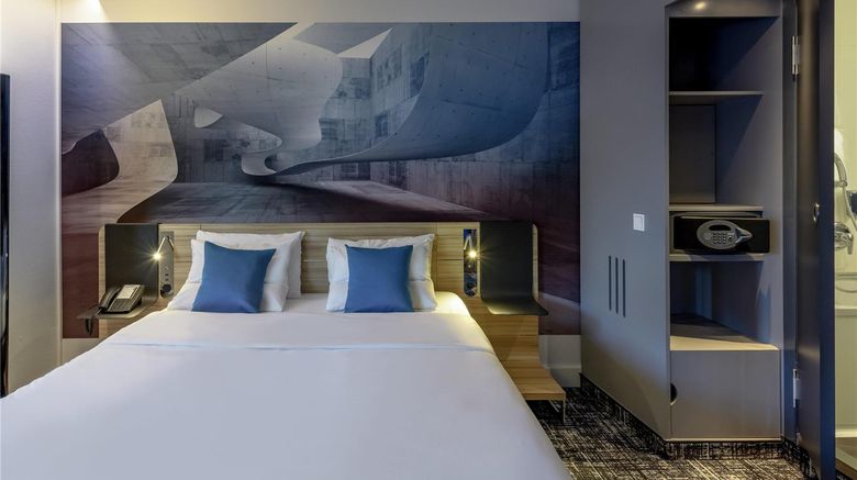 <b>Suite Novotel Berlin Postdamer Platz Room</b>. Images powered by <a href="https://iceportal.shijigroup.com/" title="IcePortal" target="_blank">IcePortal</a>.
