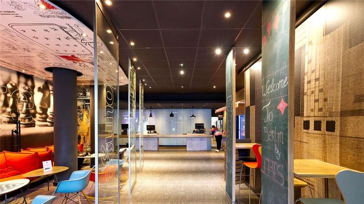 Ibis Berlin Potsdamer Platz Exterior