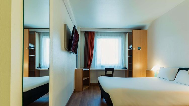 Ibis Barcelona Molins de Rei Room