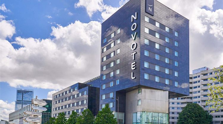 Novotel Paris 17 Exterior