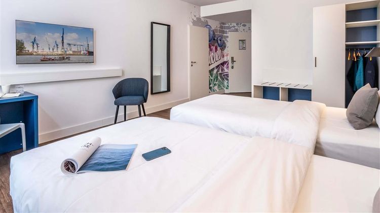 Ibis Styles Hamburg Alster City Room