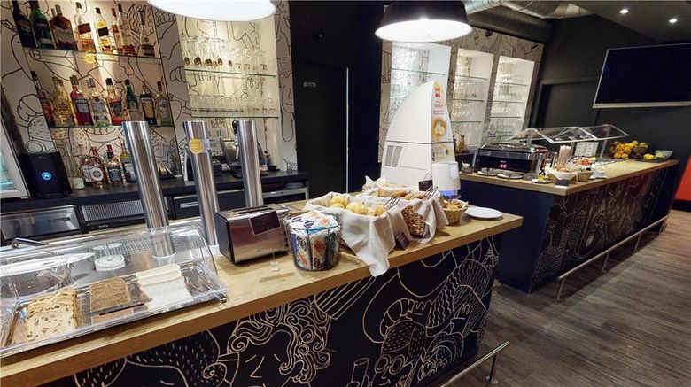 <b>Ibis Koeln Airport Restaurant</b>. Images powered by <a href="https://iceportal.shijigroup.com/" title="IcePortal" target="_blank">IcePortal</a>.