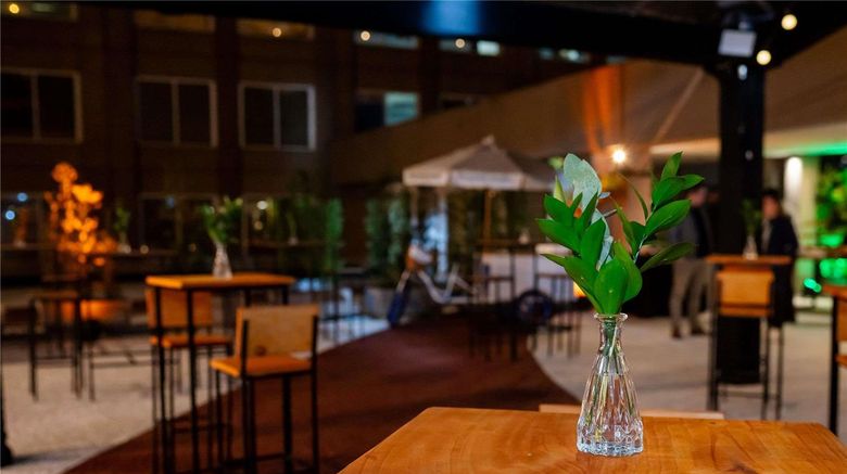 <b>Hotel Ibis Guarulhos Meeting</b>. Images powered by <a href="https://iceportal.shijigroup.com/" title="IcePortal" target="_blank">IcePortal</a>.