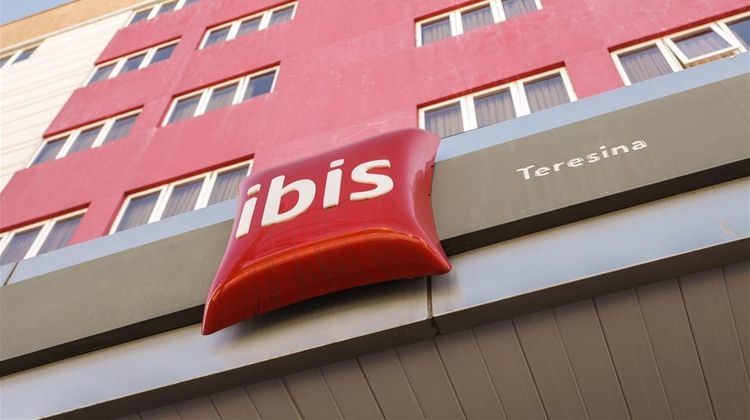 Ibis Hotel Teresina Exterior
