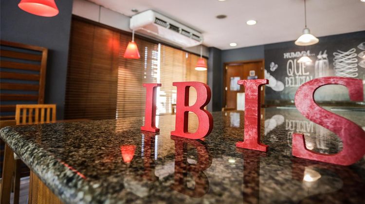 Ibis Hotel Teresina Exterior