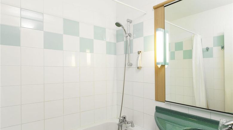 <b>Hotel Ibis La Bresse Gerardmer Room</b>. Images powered by <a href="https://iceportal.shijigroup.com/" title="IcePortal" target="_blank">IcePortal</a>.
