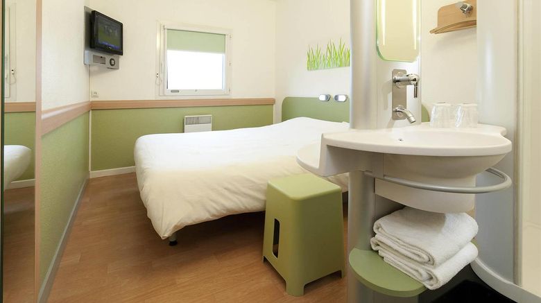 <b>Ibis Budget Brugge Centrum Station Room</b>. Images powered by <a href="https://iceportal.shijigroup.com/" title="IcePortal" target="_blank">IcePortal</a>.