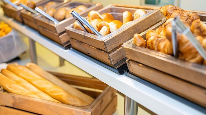 <b>Ibis Budget Brugge Centrum Station Restaurant</b>. Images powered by <a href="https://iceportal.shijigroup.com/" title="IcePortal" target="_blank">IcePortal</a>.