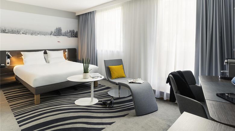 <b>Novotel Paris Gare Montparnasse Room</b>. Images powered by <a href="https://iceportal.shijigroup.com/" title="IcePortal" target="_blank">IcePortal</a>.