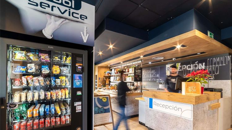 Ibis Budget Madrid Valentin Beato Exterior
