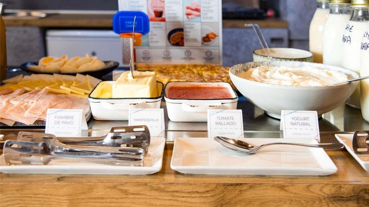 Ibis Budget Madrid Valentin Beato Restaurant