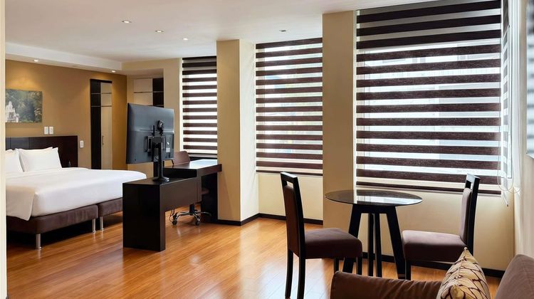 Mercure Grand Hotel Alameda Quito Room