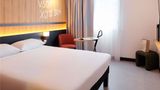 Ibis Styles Cognac Room