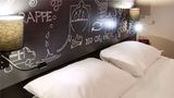 <b>Ibis Styles Cognac Exterior</b>. Images powered by <a href="https://iceportal.shijigroup.com/" title="IcePortal" target="_blank">IcePortal</a>.