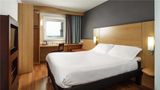 Ibis Aberdeen Centre Room