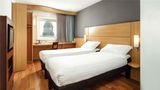 Ibis Aberdeen Centre Room