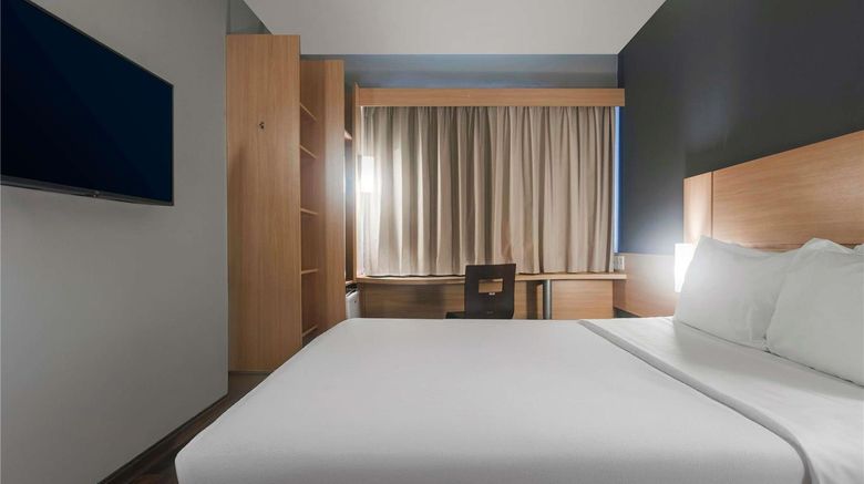 <b>Ibis Salvador Rio Vermelho Room</b>. Images powered by <a href="https://iceportal.shijigroup.com/" title="IcePortal" target="_blank">IcePortal</a>.
