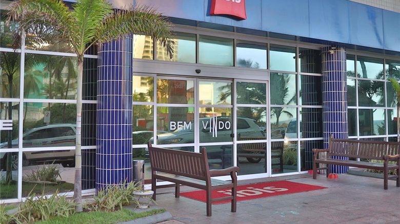 <b>Ibis Salvador Rio Vermelho Exterior</b>. Images powered by <a href="https://iceportal.shijigroup.com/" title="IcePortal" target="_blank">IcePortal</a>.