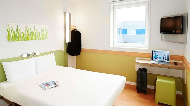 <b>Ibis Budget Hamburg City Ost Room</b>. Images powered by <a href="https://iceportal.shijigroup.com/" title="IcePortal" target="_blank">IcePortal</a>.