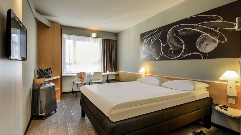 <b>Ibis Hotel Bregenz Room</b>. Images powered by <a href="https://iceportal.shijigroup.com/" title="IcePortal" target="_blank">IcePortal</a>.