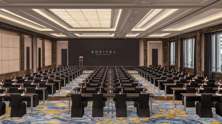 Sofitel Bangkok Sukhumvit Meeting