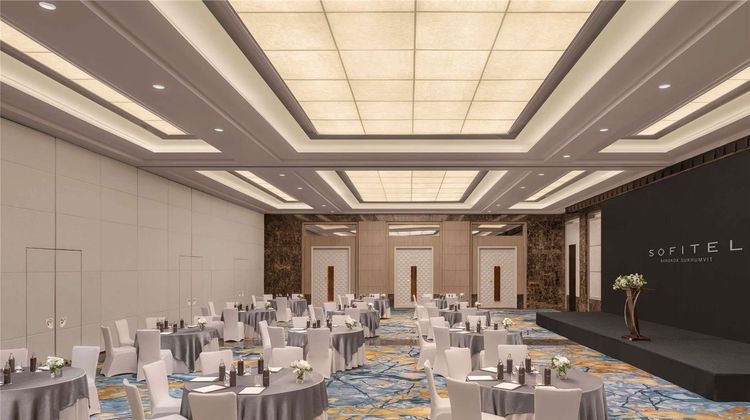 Sofitel Bangkok Sukhumvit Meeting