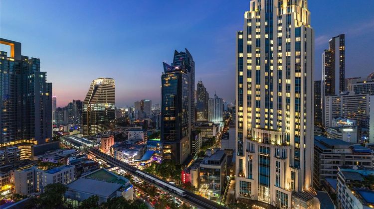 Sofitel Bangkok Sukhumvit Exterior