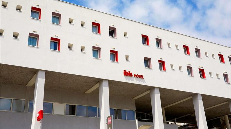 <b>Ibis Hotel Lorient Centre Gare Exterior</b>. Images powered by <a href="https://iceportal.shijigroup.com/" title="IcePortal" target="_blank">IcePortal</a>.