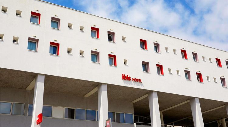 Ibis Hotel Lorient Centre Gare Exterior